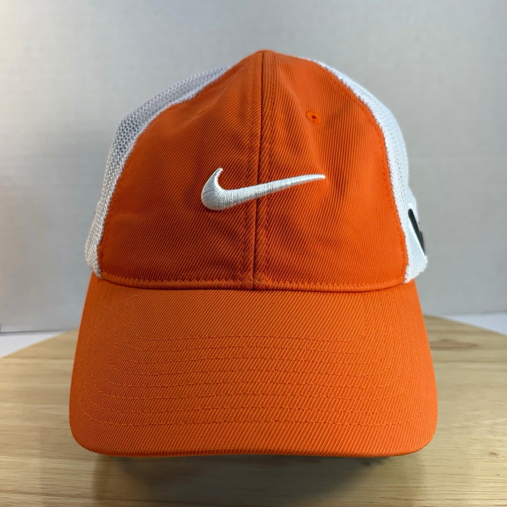 Nike Golf Flexfit Mesh Orange White Swoosh Logo Hat Cap M/L 20XI 510066-805